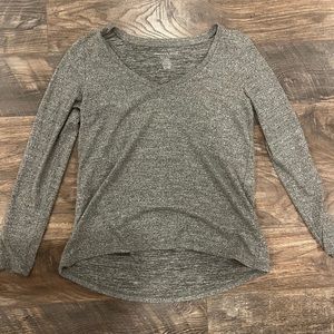 Gray, medium size American Eagle long sleeved shirt!